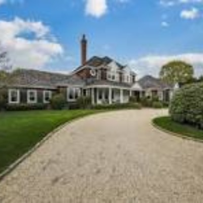 George Stephanopoulos and Alexandra Wentworth's house.